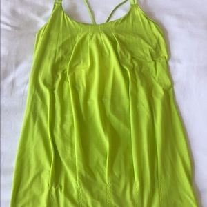 Lululemon Flow and Go top sz 8